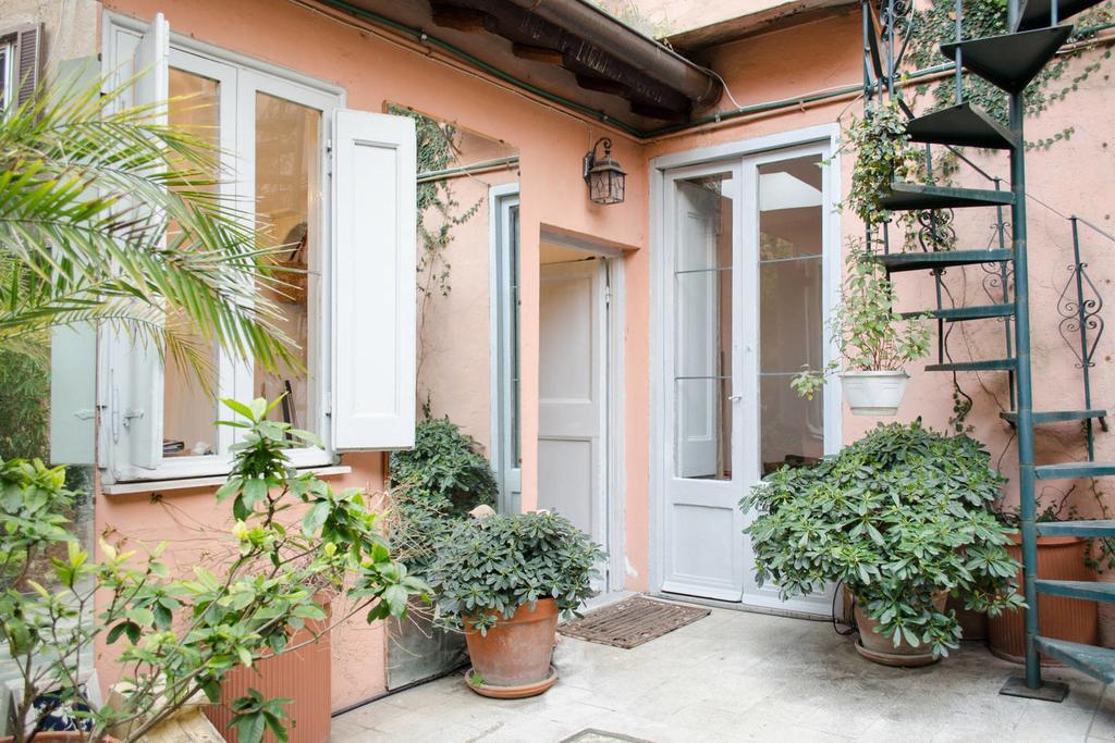Apartmán Monti Secret Garden Řím Exteriér fotografie